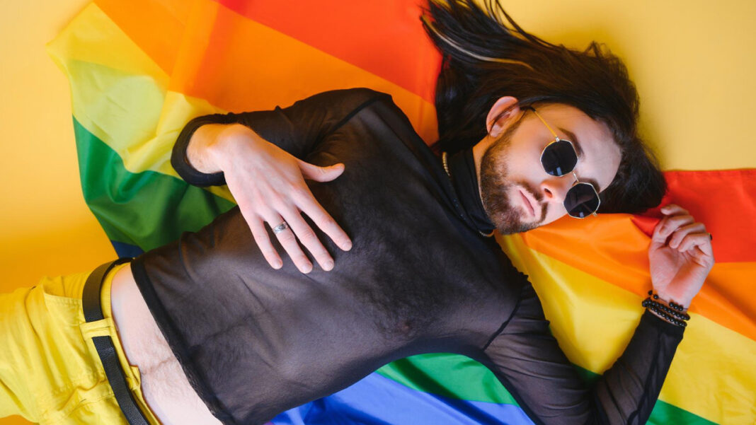 Djizz ferme, quelles sont les alternatives en rencontre gay ?